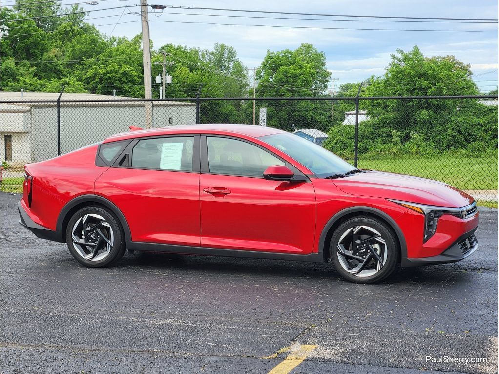 Used 2025 Kia K4 EX FWD image 11