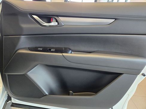 New 2025 MAZDA CX-5 AWD 2.5 S w/ Preferred Package image 7