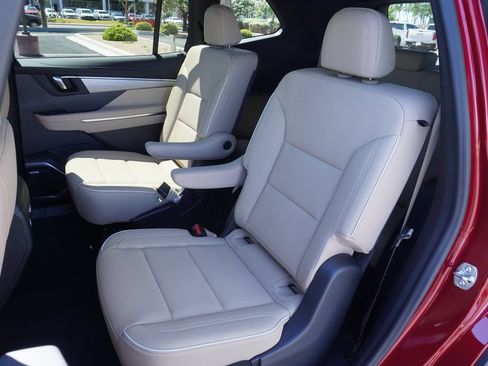 New 2026 Buick Enclave Preferred w/ Power Package FWD image 10