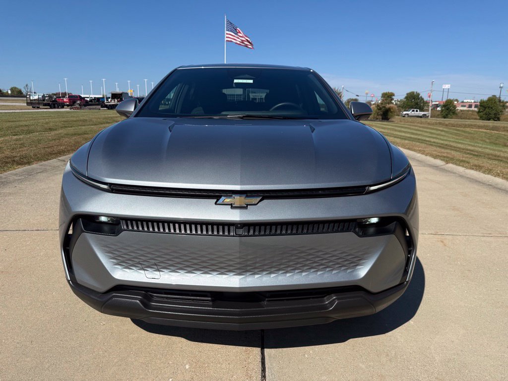 Used 2025 Chevrolet Equinox EV LT w/ Comfort Package AWD/4WD image 10