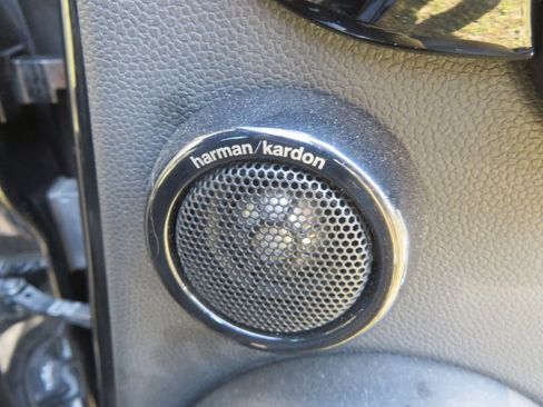 Used 2016 MINI Cooper S image 25