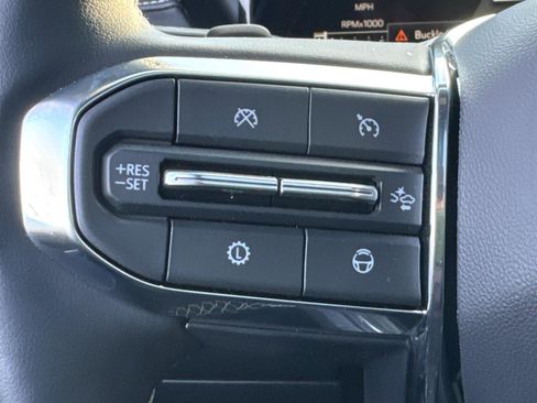 New 2025 GMC Acadia Denali w/ Super Cruise Package image 22