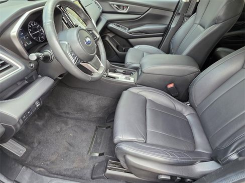 Used 2024 Subaru Ascent Limited w/ Technology Package image 8
