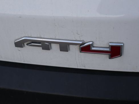 Used 2023 GMC Acadia AT4 w/ Technology Package image 20