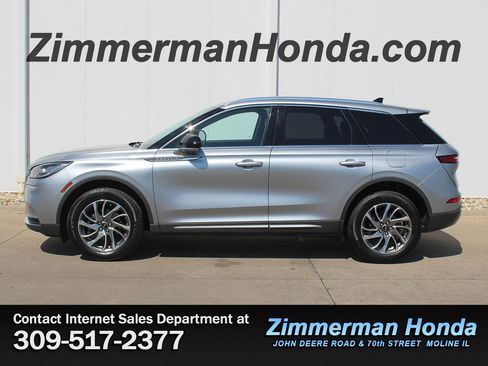 Used 2021 Lincoln Corsair AWD image 24