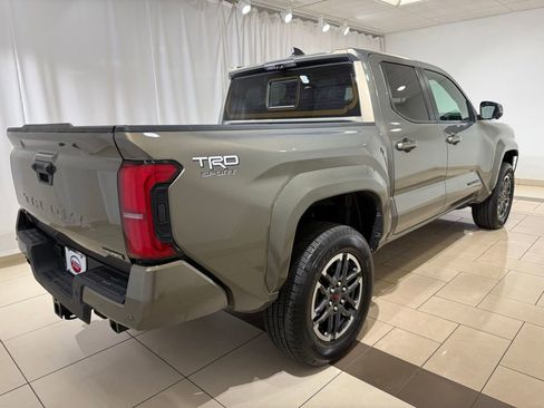 Used 2025 Toyota Tacoma TRD Sport w/ TRD Sport Premium Package AWD/4WD image 7