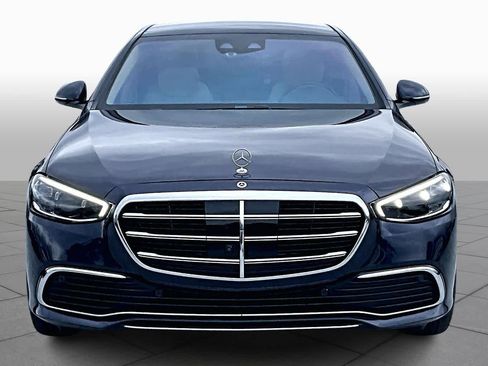Used 2022 Mercedes-Benz S 580 4MATIC Sedan image 4