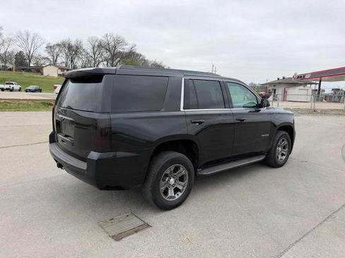 Used 2018 Chevrolet Tahoe LS w/ Enhanced Driver Alert Package image 3
