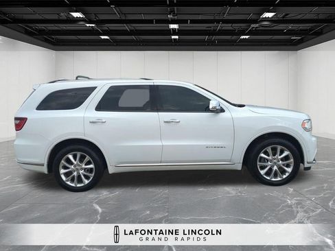Used 2019 Dodge Durango Citadel w/ Technology Group AWD/4WD image 6