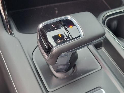 Used 2024 GMC Sierra 1500 AT4X image 26