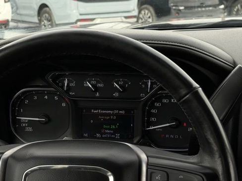 Used 2022 GMC Sierra 1500 SLT image 9