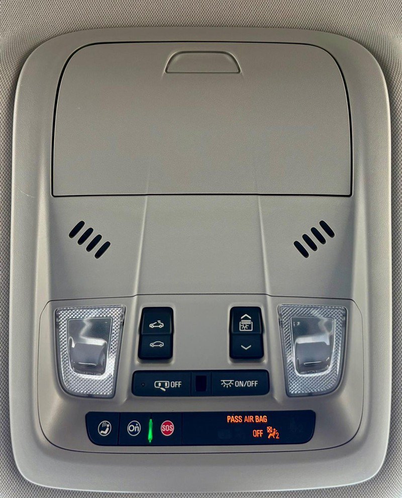Used 2024 GMC Terrain SLE w/ Driver Convenience Package FWD image 31