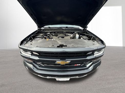Used 2017 Chevrolet Silverado 1500 LT w/ All Star Edition AWD/4WD image 23