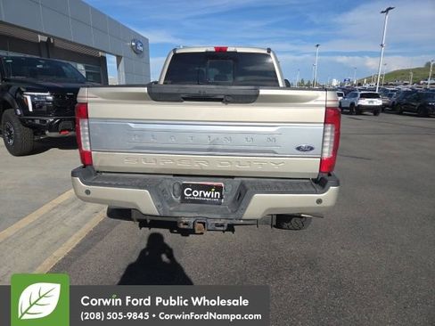 Used 2017 Ford F350 Platinum w/ Platinum Ultimate Package image 6