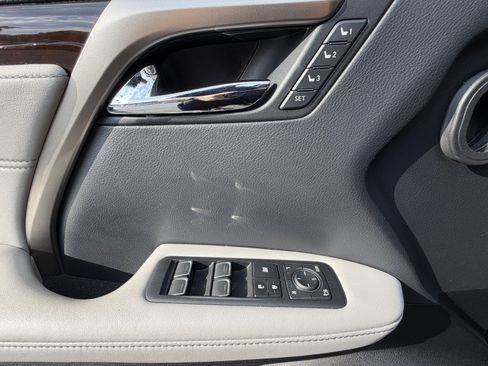 Used 2018 Lexus RX 350 FWD w/ Premium Package image 14