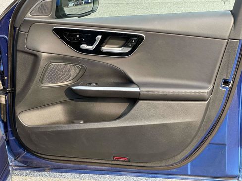 Used 2024 Mercedes-Benz C 300 4MATIC Sedan image 8
