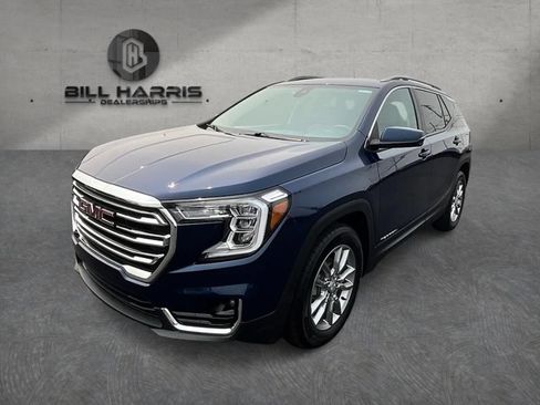Used 2022 GMC Terrain SLT w/ Infotainment Package II FWD image 1