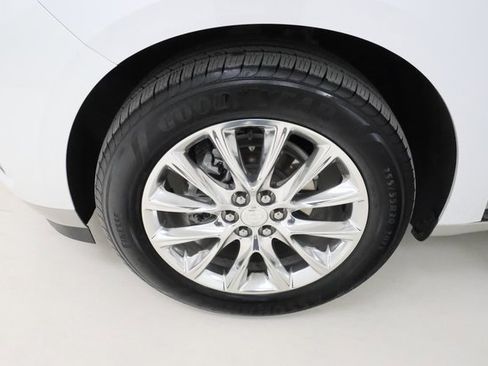 Used 2021 Buick Enclave Essence w/ Sound and Sites Package image 7