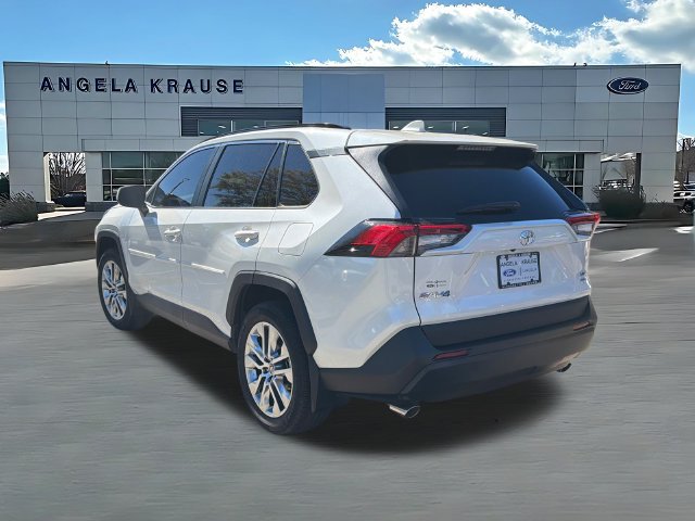 Used 2021 Toyota RAV4 XLE Premium AWD/4WD image 6