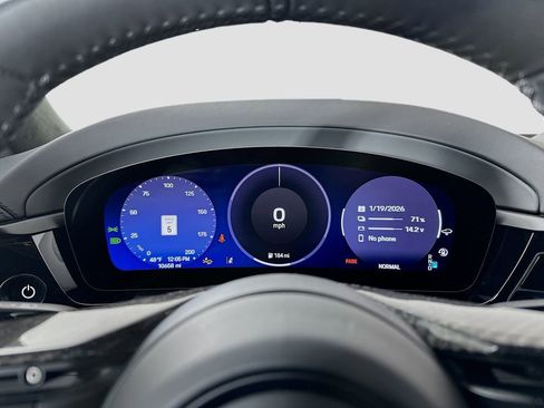 Used 2025 Porsche Macan Turbo Electric image 13