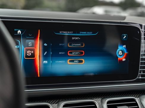 New 2026 Mercedes-Benz GLE 53 AMG 4MATIC image 13