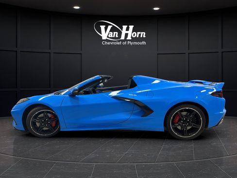 Used 2020 Chevrolet Corvette Stingray Premium Conv w/ 3LT Preferred Equipment Group RWD image 5