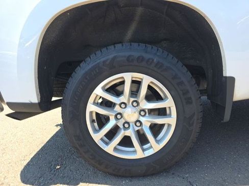 Used 2021 Chevrolet Silverado 1500 LT w/ LPO, Liner Protection Package AWD/4WD image 12