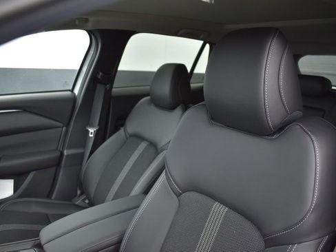 New 2025 MAZDA CX-50 AWD 2.5 S w/ Cargo Package image 12