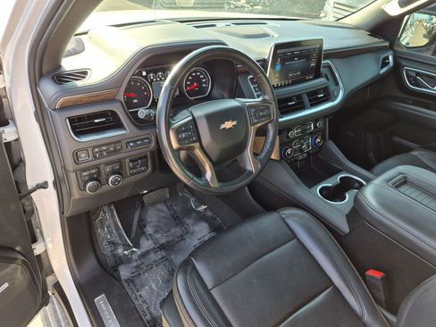 Used 2021 Chevrolet Tahoe High Country w/ Premium Package AWD/4WD image 14
