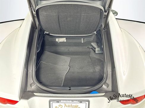 Used 2017 Jaguar F-TYPE SVR image 33