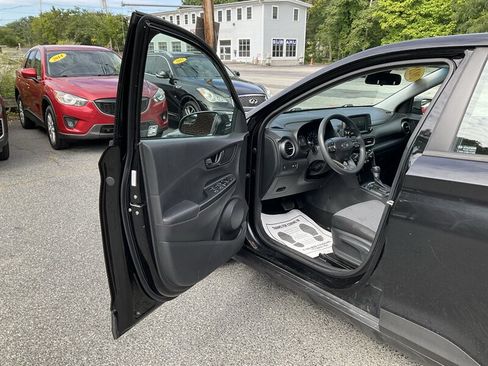 Used 2021 Hyundai Kona SE AWD/4WD image 16