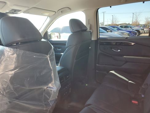 New 2026 Honda Pilot EX-L image 17