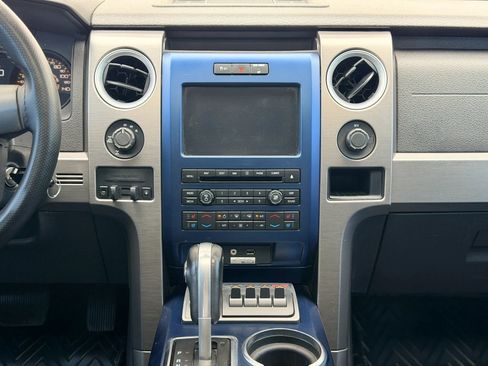 Used 2012 Ford F150 Raptor w/ Raptor Luxury Pkg AWD/4WD image 17