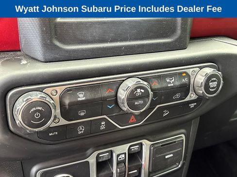 Used 2018 Jeep Wrangler Unlimited Rubicon AWD/4WD image 25