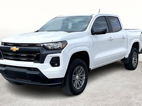 Used 2024 Chevrolet Colorado LT w/ LT Convenience Package RWD image 13
