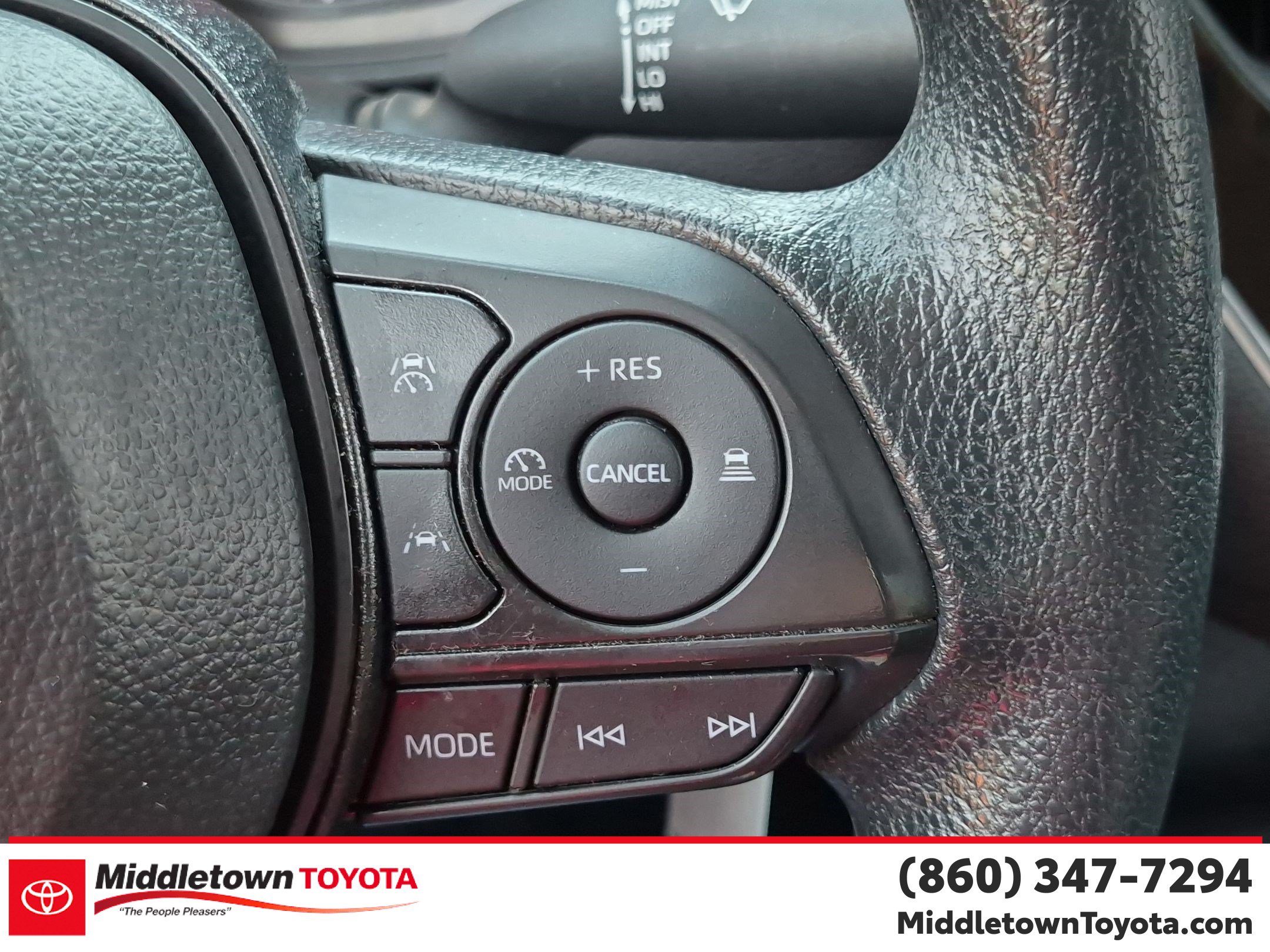 Certified 2025 Toyota Corolla LE FWD image 20