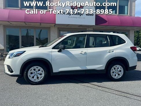 Used 2022 Subaru Forester AWD/4WD image 4
