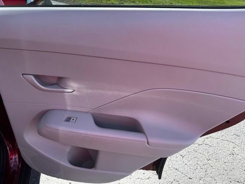 Used 2025 Hyundai Kona SEL AWD/4WD image 15