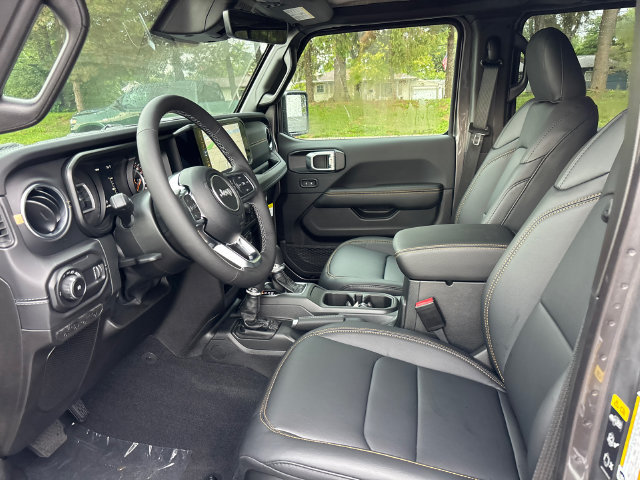 New 2027 Jeep Wrangler Unlimited Sahara AWD/4WD image 2