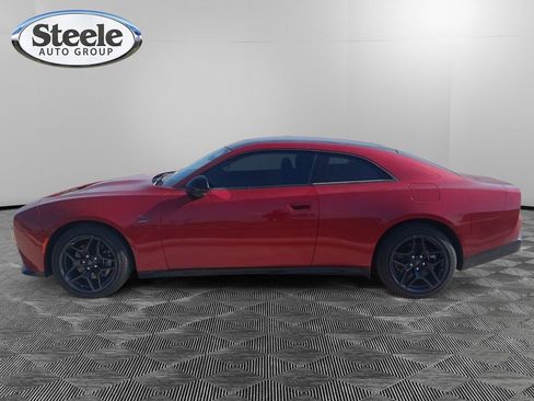 Used 2024 Dodge Charger R/T w/ Plus Group image 2