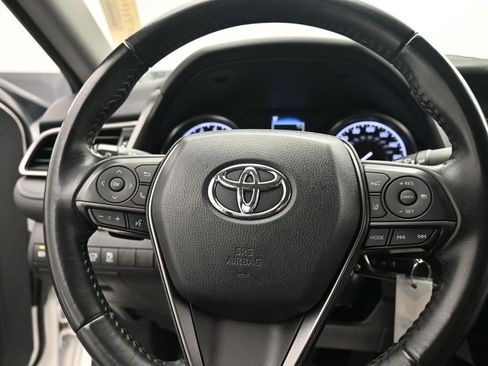 Used 2023 Toyota Camry SE image 21
