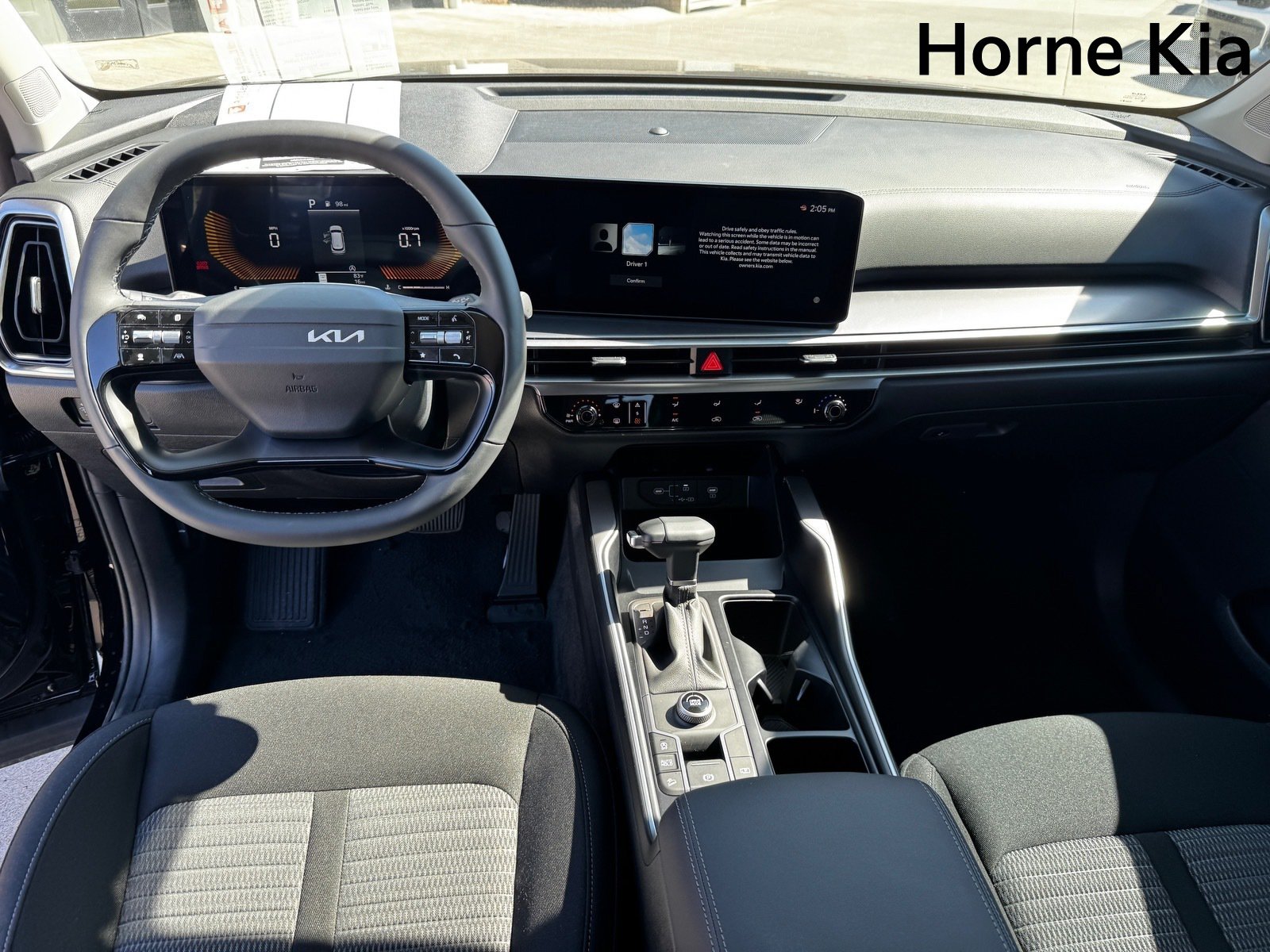 New 2026 Kia Sorento LX FWD image 12