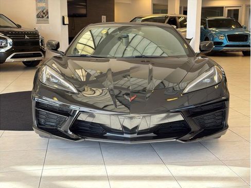 Used 2024 Chevrolet Corvette Stingray Coupe w/ 1LT image 2