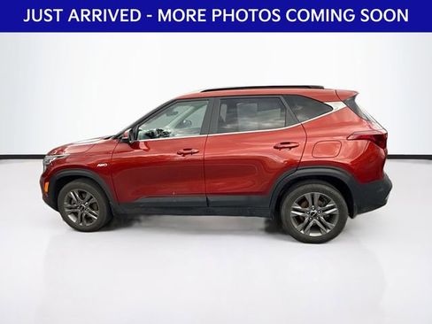 Used 2023 Kia Seltos S AWD/4WD image 4