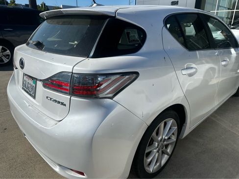Used 2012 Lexus CT 200h Premium FWD image 3