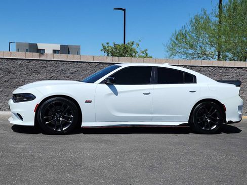 Used 2023 Dodge Charger Scat Pack w/ Plus Group RWD image 5