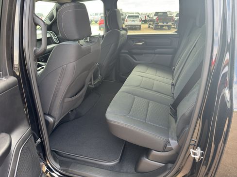 New 2026 RAM 1500 Express AWD/4WD image 15