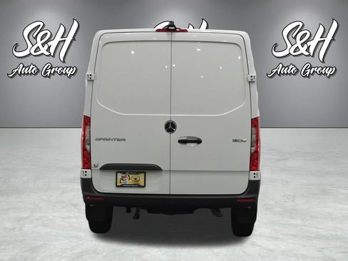 Used 2022 Mercedes-Benz Sprinter 1500 image 16