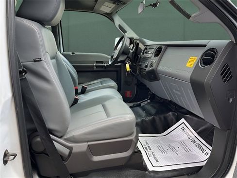 Used 2015 Ford F550 4x4 Regular Cab Super Duty image 12