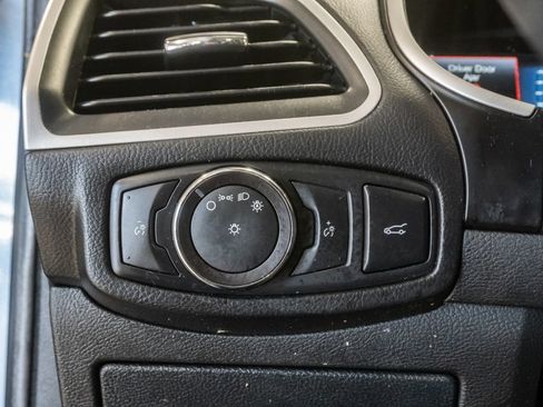 Used 2018 Ford Edge SEL w/ Equipment Group 201A AWD/4WD image 13